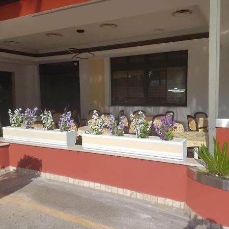 Hotel Residence Memmina Frosinone Exterior photo