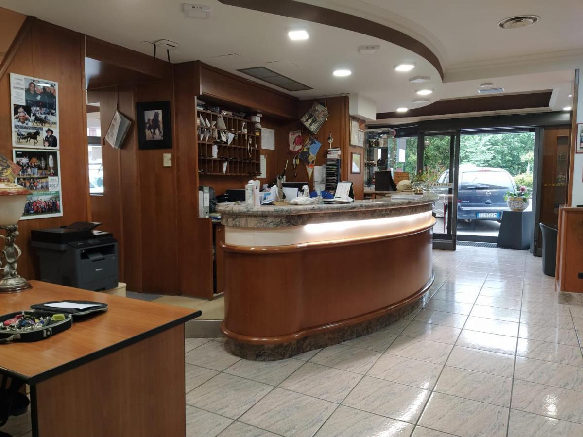 Hotel Residence Memmina Frosinone Exterior photo
