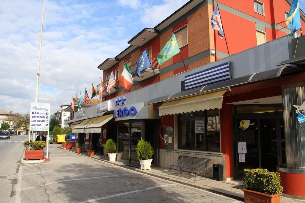 Hotel Residence Memmina Frosinone Exterior photo