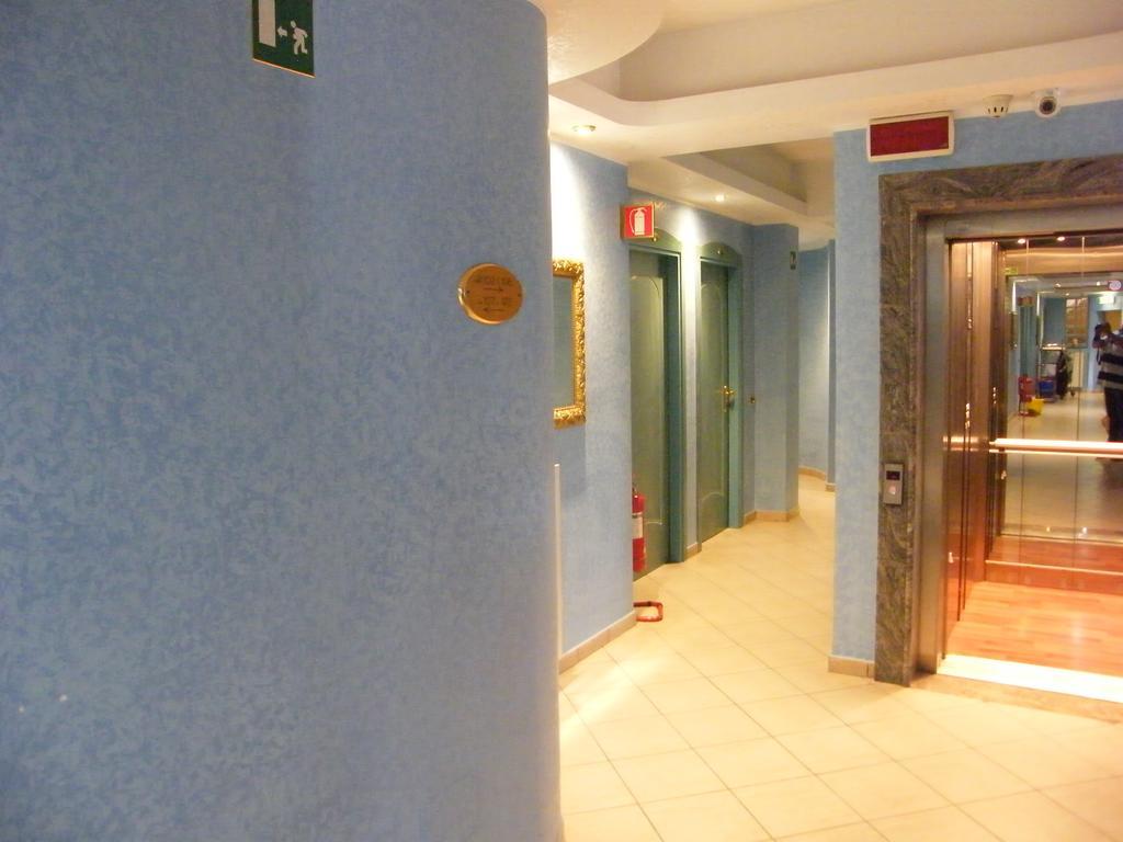 Hotel Residence Memmina Frosinone Exterior photo