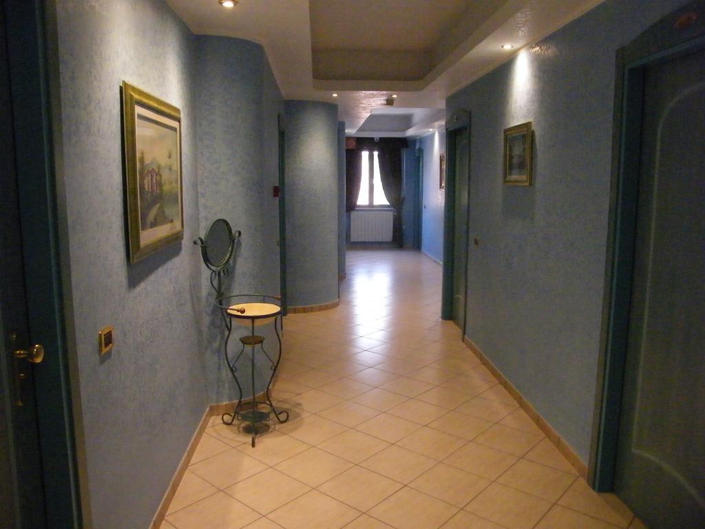 Hotel Residence Memmina Frosinone Exterior photo